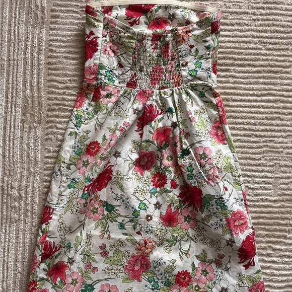 Old Navy Floral Dress Women’s Size 0 - Cocktail Dress - Strapless - Picture 4 of 5